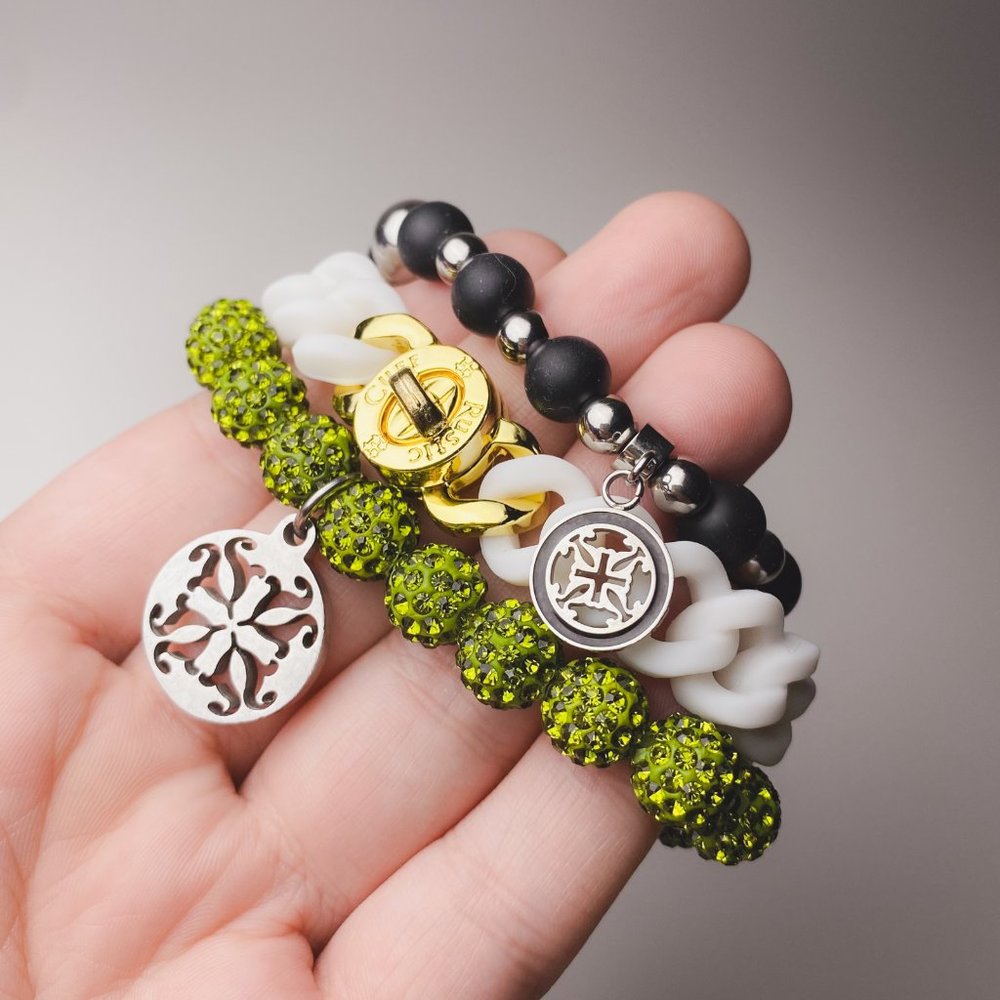 Rustic Cuff Green Rhinestone Rubber Black White Stackable Stretch Bracelet Set - Picture 11 of 11